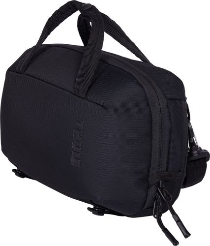 Наплечная сумка Thule Subterra 2 Crossbody Bag 5L (Black) 670:500 - Фото 14