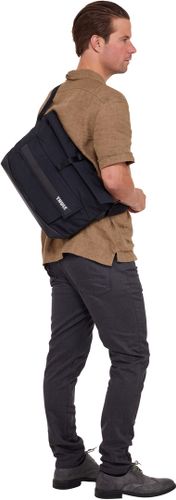 Наплечная сумка Thule Paramount Crossbody 14L (Black) 670:500 - Фото 4