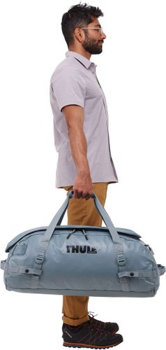 Спортивная сумка Thule Chasm Duffel 70L (Pond) 670:500 - Фото 4