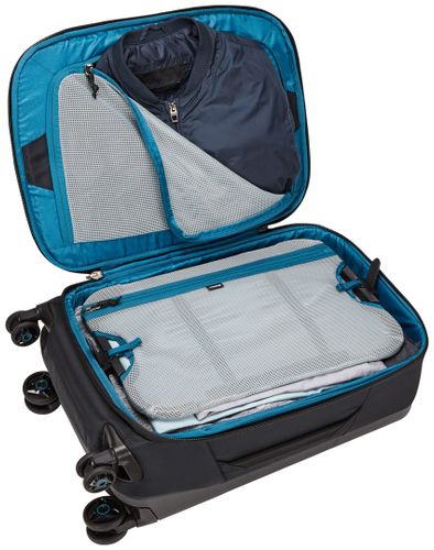 Чемодан на колесах Thule Subterra Carry-On Spinner (Black) 3203915 670:500 - Фото 4