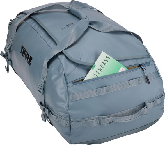 Спортивная сумка Thule Chasm Duffel 90L (Pond) 670:500 - Фото 9