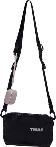 Thule Paramount Crossbody 2L (Black) 670:500 - Фото 10